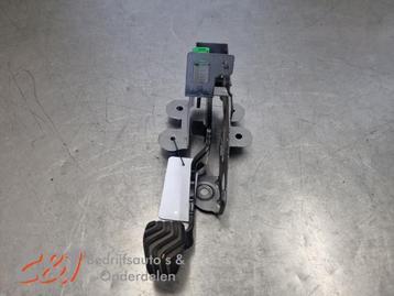 Rempedaal van een Mercedes Citan beschikbaar voor biedingen