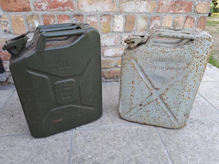 Militaire Jerrycan, Verzamelen, Automerken, Motoren en Formule 1, Gebruikt, Auto's, Ophalen