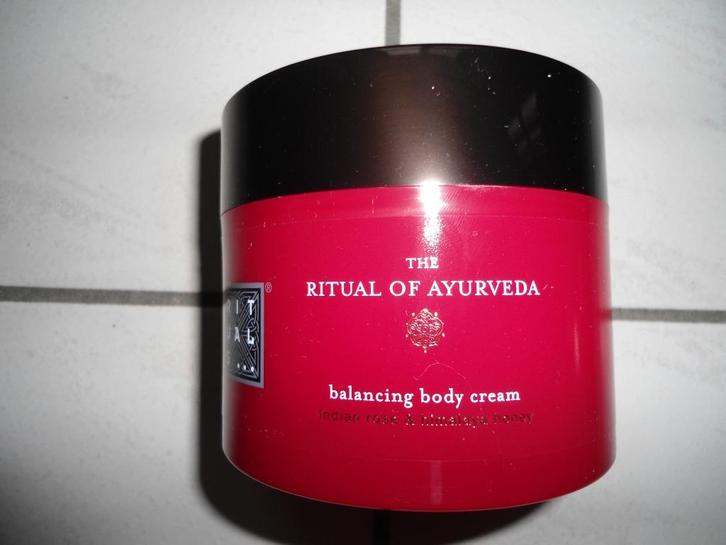 Splinternieuwe rituals...THE RITUAL OF.... allerlei, Handtassen en Accessoires, Uiterlijk | Lichaamsverzorging, Nieuw, Ophalen of Verzenden