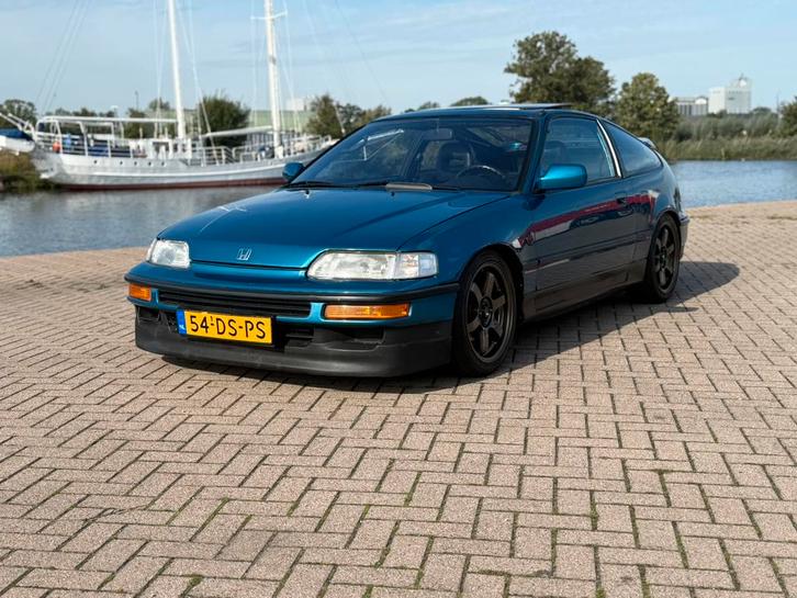 Honda CRX 1.6i VT, Autos, Honda, Particulier, CRX, Essence, Coupé, 3 portes, Boîte manuelle, Bleu, Noir, Cuir, Enlèvement