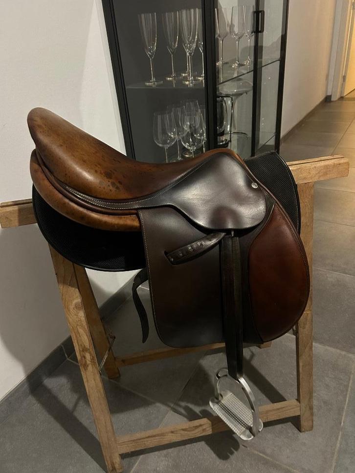 Selle d’obstacle butet 17, Dieren en Toebehoren, Paarden en Pony's | Zadels, Gebruikt, Springen, Ophalen of Verzenden