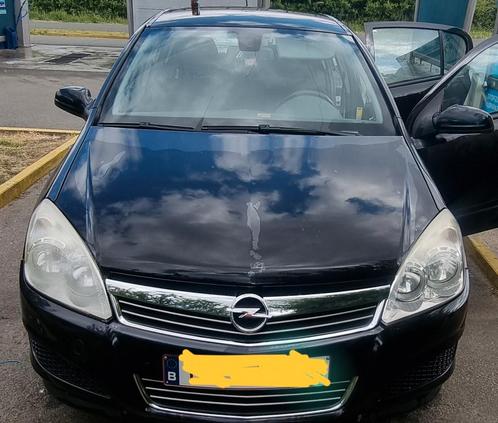 OPEL ASTRA 2008BENZINE MANRUL 1800EURO EXPORT ZO MEE TE NEM, Auto's, Opel, Particulier, Astra, Airbags, Airconditioning, Alarm