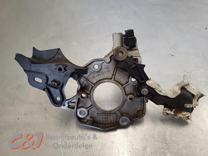 Steun dieselpomp van een Peugeot Partner, Auto-onderdelen, Carrosserie, Peugeot, Gebruikt, 3 maanden garantie, Ophalen of Verzenden