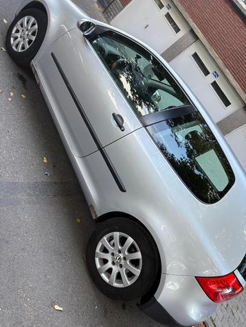 Golf 5 benzine beschikbaar voor biedingen