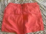 Oranje, rode shorts voor dames van M&S Mode in maat 50, Oranje, Gedragen, M&S Mode, Broek of Spijkerbroek