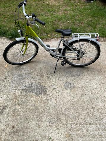 Meisjesfiets BnB 24 inch Flower kid beschikbaar voor biedingen