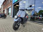 New Vespa GTV 310 + 350EUR gratis acc, Motoren, Scooter, Bedrijf, 310 cc, 1 cilinder