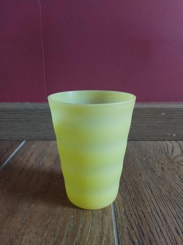 Tupperware beker 330 ml 