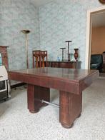 Table en bois, Enlèvement