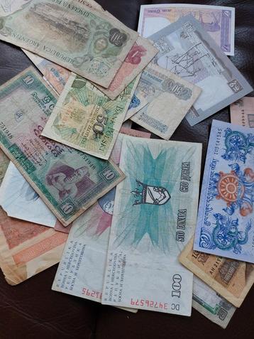 Verschillende gebruikte bankbiljetten 