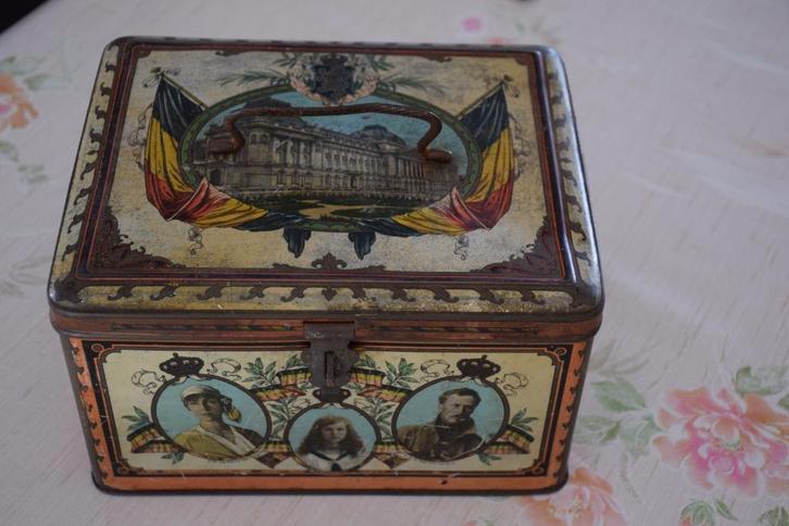 Zeldzame doos Belgisch Koningshuis, Verzamelen, Koningshuis en Royalty, Gebruikt, Ophalen of Verzenden