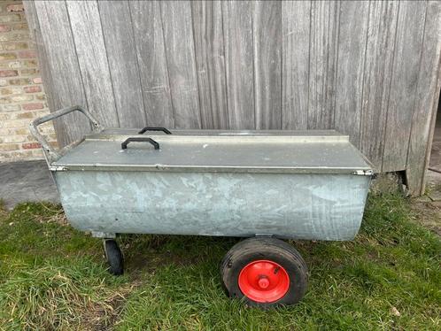 Paarden benodigdheden, Dieren en Toebehoren, Stalling en Weidegang, Accessoires, 4 paarden of pony's of meer