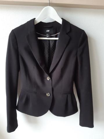 Joli blazer noir