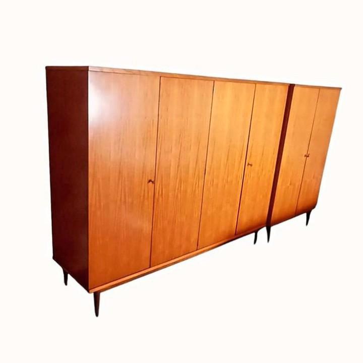 Vintage Oswald Vermaercke teakhouten kledingkast in V-vorm u, Huis en Inrichting, Woonaccessoires | Overige, Zo goed als nieuw