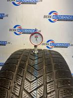 2x Pirelli Scorpion Winter RFT 275/40 R20 106V 275/40/20 275, Auto-onderdelen, Banden en Velgen, Gebruikt, 275 mm, Band(en), Personenwagen