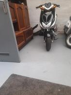 Te koop, Ophalen, Gebruikt, Benzine, Aerox