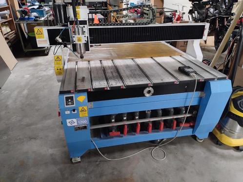 Cnc freesmachines, Doe-het-zelf en Bouw, Gereedschap | Freesmachines, Gebruikt, Ophalen