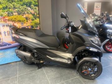 Piaggio MP3 530 HPE  Officiële Verdeler  beschikbaar voor biedingen