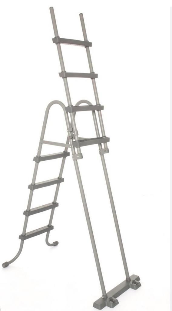 Bestway Intex Zwembadtrap.  Prijs overeen te komen., Tuin en Terras, Zwembad-toebehoren, Nieuw, Ophalen