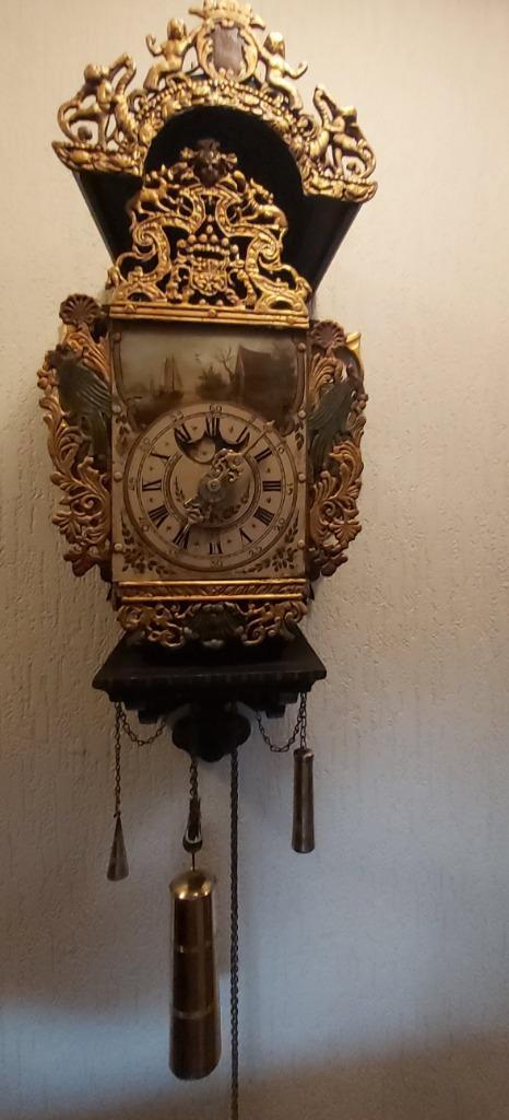 klok friese stoeltjesklok stoelklok, Antiek en Kunst, Antiek | Klokken, Ophalen of Verzenden