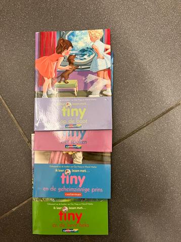 Boekjes tiny beschikbaar voor biedingen