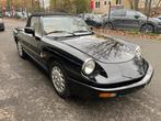 Alfa Romeo Spider, Auto's, Alfa Romeo, Achterwielaandrijving, Beige, Cabriolet, https://public.car-pass.be/vhr/f928d267-d131-45f4-ab9c-e513b724431c?lang=fr