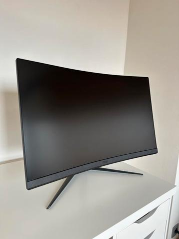 MSI OPTIX G27C7 curved beschikbaar voor biedingen