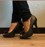 Sexy peeptoes maatje 36, Kleding | Dames, Schoenen, Pumps, Verzenden, Zwart, Gedragen