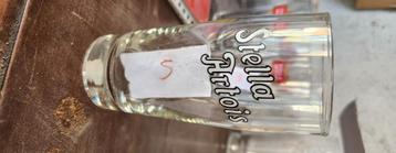 Stella Artois glazen. beschikbaar voor biedingen