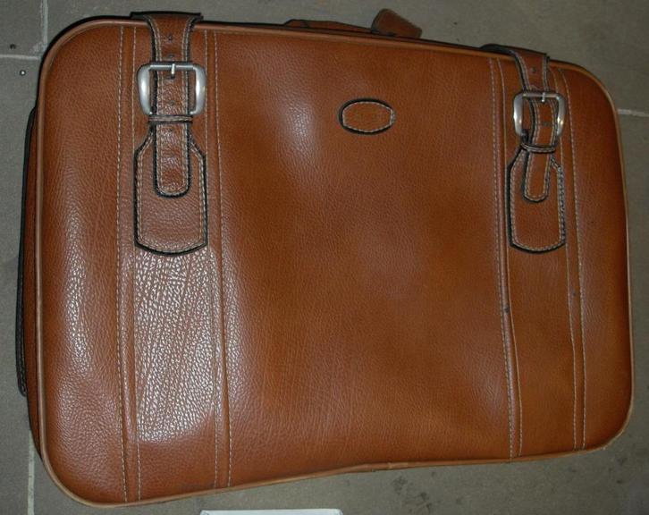 valise vintage avec roulettes..., Bijoux, Sacs & Beauté, Valises, Utilisé, Roulettes, Enlèvement