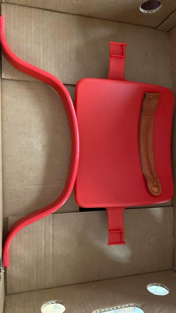 Stokke tripp trapp oude babyset met houten beugel en leertje, Handtassen en Accessoires, Tassen | Rugtassen, Gebruikt, Ophalen