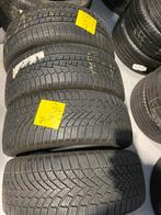 Set / Banden / 215/45/18 Bridgestone en hankook 215/45/18, Enlèvement