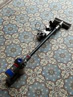 Dyson V8 TotalClean, Enlèvement, Utilisé