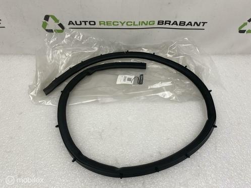 Deurrubber Achter Renault Megane 4 Estate NIEUW 828319457R, Auto-onderdelen, Klein materiaal, Renault, Gebruikt, Ophalen of Verzenden