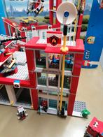 Caserne de pompiers LEGO CITY, Enfants & Bébés, Jouets | Duplo & Lego, Comme neuf, Lego, Enlèvement ou Envoi