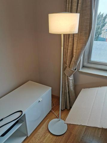 Witte staanlamp (Ledet) Ikea 