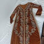 Caftan velvet, Kleding | Dames, Trouwkleding en Trouwaccessoires, Ophalen of Verzenden, Gedragen