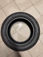 2 zomerbanden 205/55 r16V, Auto-onderdelen, Banden en Velgen, Ophalen, Zomerbanden