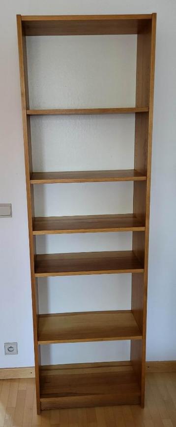 Ikea boekenkast  beschikbaar voor biedingen