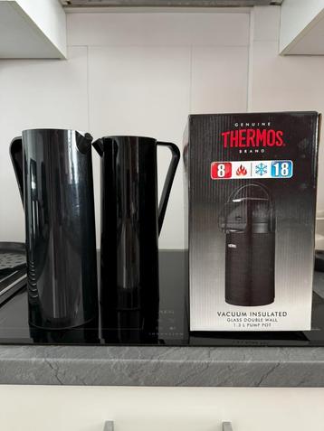 Pompthermoskan van 1,3 l + Drukthermoskan van 1 l beschikbaar voor biedingen