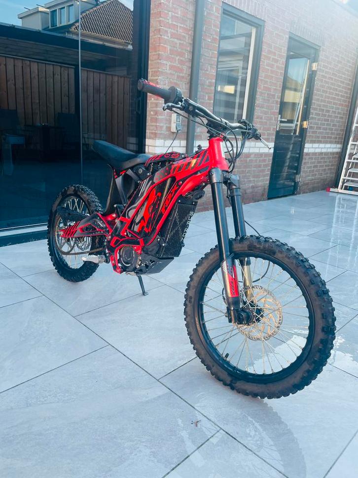 Surron Light Bee X 2024 Custom Elektrische Crossmotor, Fietsen en Brommers, Brommers | Crossbrommers, Zo goed als nieuw, Overige merken