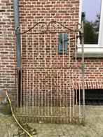 Antiek metalen hekwerk, Ophalen