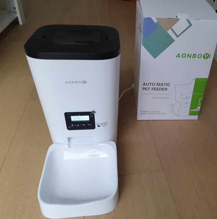 Automatische voedselautomaat voor katten of honden, Dieren en Toebehoren, Kattenvoerbakken en Drinkbakken, Zo goed als nieuw, Automatisch