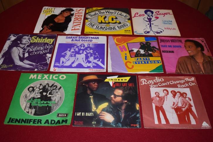 45t : plus de 1 000 titres d'une valeur de 1 euro/pièce, CD & DVD, Vinyles | Dance & House, Comme neuf, Autres genres, Autres formats