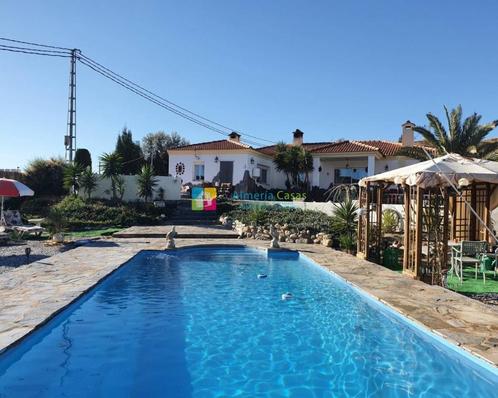 Sud de l'Espagne - Almeria -Villa de 4 chambres avec piscine, Immo, Étranger, Espagne, Maison d'habitation, Campagne