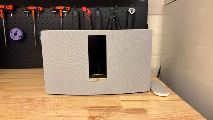 Bose SoundTouch 20 wit, Audio, Tv en Foto, Luidsprekerboxen, Zo goed als nieuw, Overige typen, Minder dan 60 watt, Bose, Verzenden