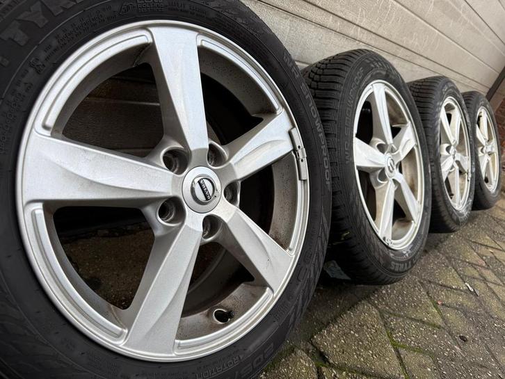 orig 16 inch Volvo C30 V50 V40 S40 S60 velgen winterbanden, Auto-onderdelen, Banden en Velgen, Banden en Velgen, Winterbanden