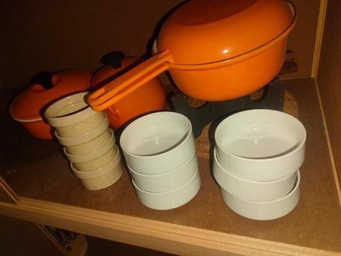 set à fondue (EN available), Maison & Meubles, Cuisine | Casseroles & Poêles, Utilisé, Enlèvement