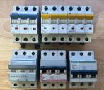 Lot de 6 disjoncteurs triphasés 3P 20/25/40A, Enlèvement, Utilisé