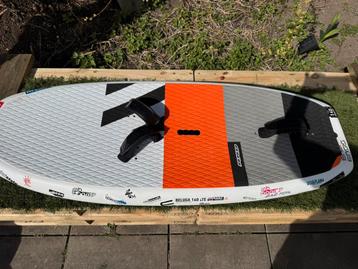 RRD Beluga 160 X 62 cm  75 liters  beschikbaar voor biedingen